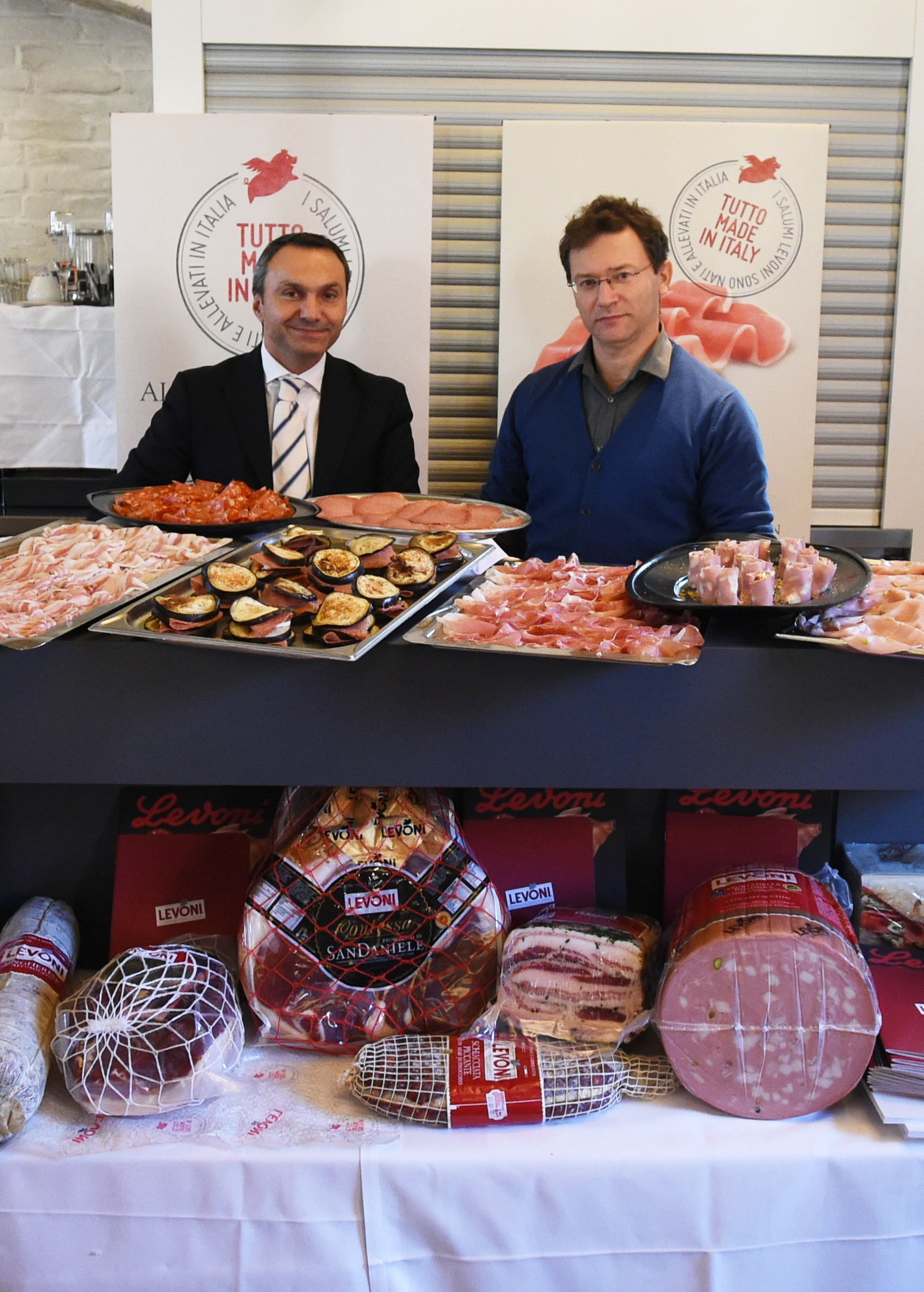 Vendita di prodotti alimentari italiani online: salumi, vini e molto altro.